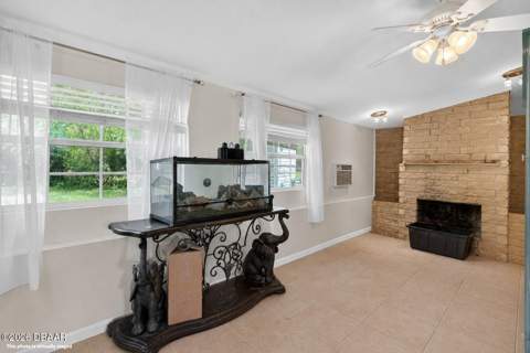 1500 Primrose Lane, Daytona Beach FL - photo 9 of 25
