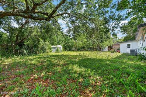1500 Primrose Lane, Daytona Beach FL - photo 20 of 25