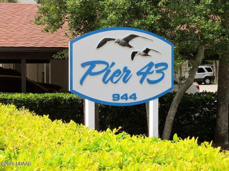 2 bedroom Condominium at 944 S Peninsula Drive #102, Pier Forty-Three, Daytona Beach — photo 2
