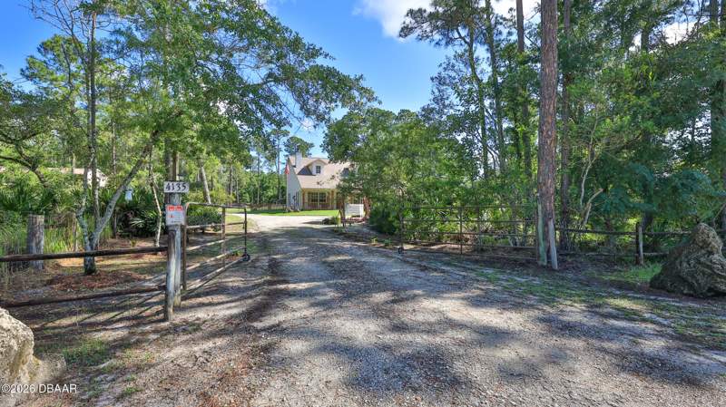 4 bedroom Single Family Residence at 4135 Quail Ranch Road, Quail Roost Ranches, New Smyrna Beach — photo 2