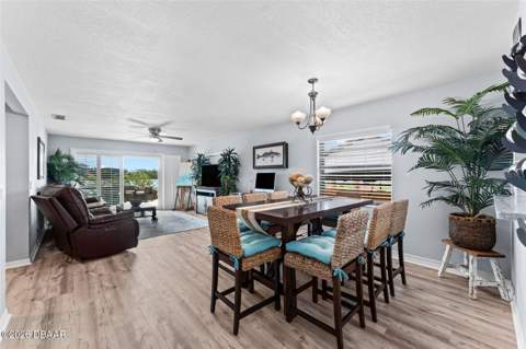 29 Pelican Lane, Edgewater FL - photo 6 of 39