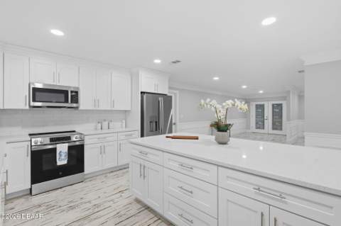 555 Wildwood Drive, New Smyrna Beach FL - photo 14 of 51