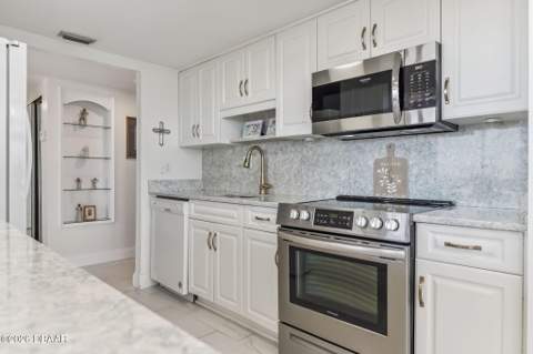 2900 N Atlantic Avenue #1106, Daytona Beach FL - photo 16 of 48