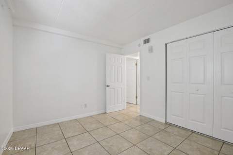 415 N Halifax Avenue #109, Daytona Beach FL - photo 17 of 20