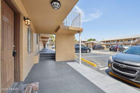 415 N Halifax Avenue #109, Daytona Beach FL - photo 19 of 20