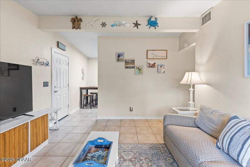 3 bedroom Single Family Residence at 450 Card Avenue, Clifton Park, Holly Hill — photo 5