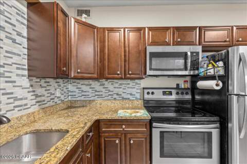 450 Card Avenue, Holly Hill FL - photo 12 of 39