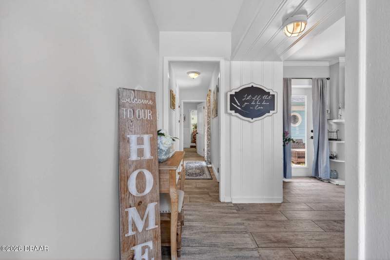 4 bedroom Single Family Residence at 731 N Oleander Avenue, East Daytona, Daytona Beach — photo 5