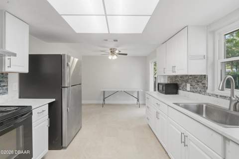1528 Valencia Avenue, Daytona Beach FL - photo 19 of 40