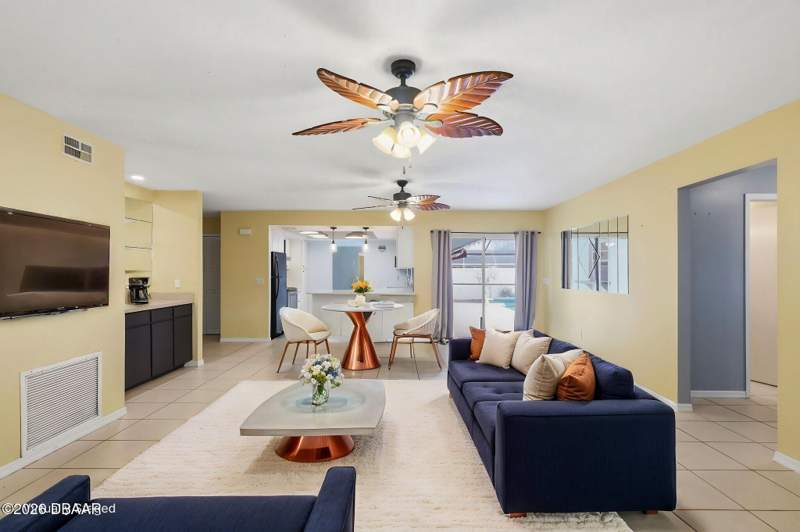 3 bedroom Ranch at 929 Fort Smith Boulevard, Deltona Lakes, Deltona — photo 4