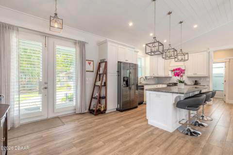 1107 S Orange Street, New Smyrna Beach FL - photo 8 of 46