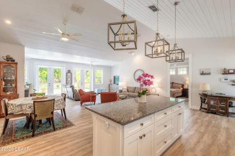 1107 S Orange Street, New Smyrna Beach FL - photo 13 of 46