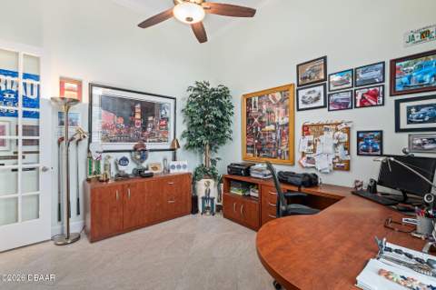 610 Southlake Drive, Ormond Beach FL - photo 14 of 79