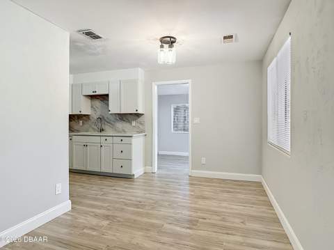 1495 Granada Avenue, Daytona Beach FL - photo 9 of 51