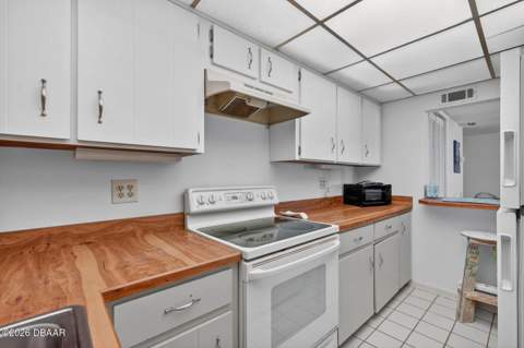 3747 S Atlantic Avenue #202, Daytona Beach Shores FL - photo 11 of 33