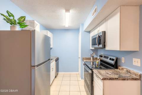 1600 Big Tree Road #B7, Daytona Beach FL - photo 10 of 22