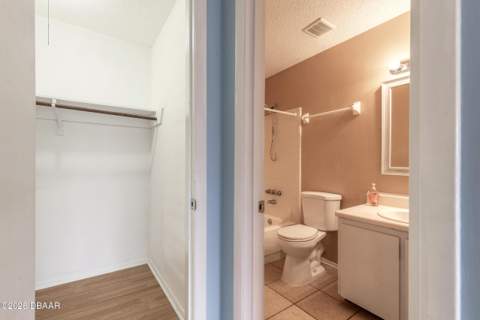 1600 Big Tree Road #B7, Daytona Beach FL - photo 20 of 22