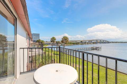 625 N Halifax Avenue #23, Daytona Beach FL - photo 12 of 56