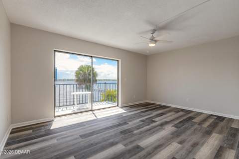 625 N Halifax Avenue #23, Daytona Beach FL - photo 13 of 56