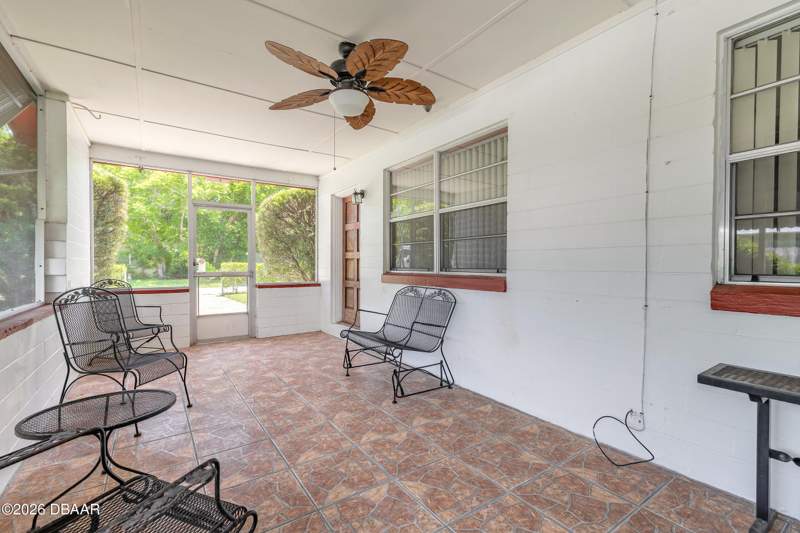 3 bedroom Single Family Residence at 1584 Valencia Avenue, Highland Park, Daytona Beach — photo 5