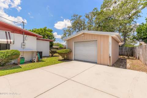 1584 Valencia Avenue, Daytona Beach FL - photo 23 of 28