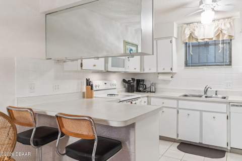 325 Wilder Boulevard #A103, Daytona Beach FL - photo 11 of 51