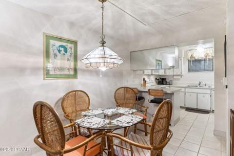 325 Wilder Boulevard #A103, Daytona Beach FL - photo 13 of 51