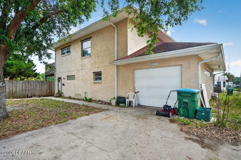 2 bedroom Single Family Residence at 124 Randle Avenue, Indian Harbor, Oak Hill — photo 3
