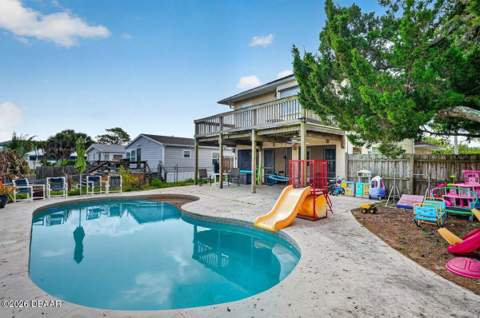 124 Randle Avenue, Oak Hill FL - photo 11 of 87