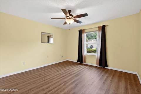 2127 King Richards Court, Orange City FL - photo 16 of 55