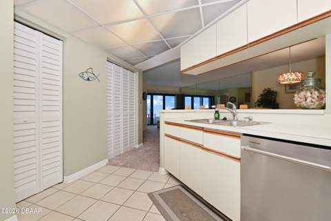 5207 S Atlantic Avenue #323, New Smyrna Beach FL - photo 17 of 46