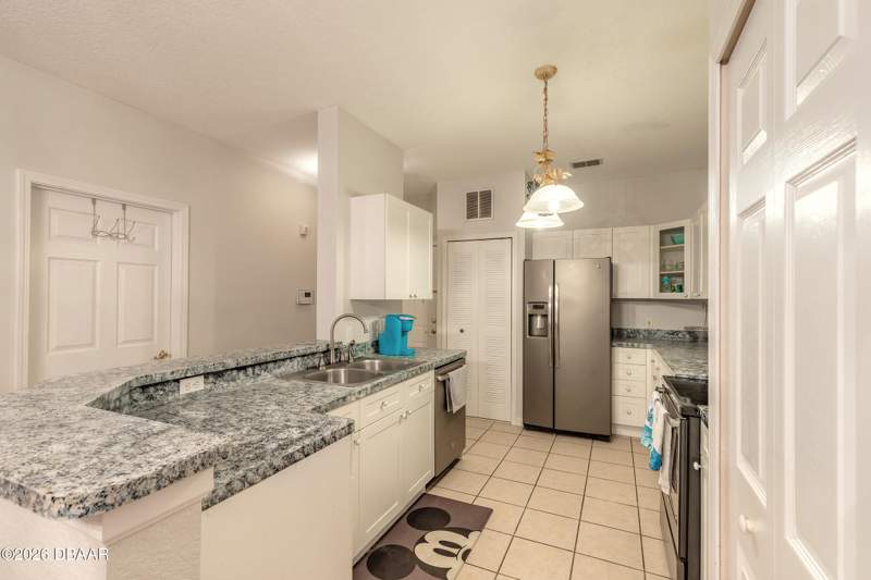 2 bedroom Condominium at 830 Airport Road #105, Whispering Woods Condo, Port Orange — photo 5