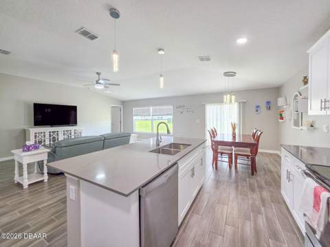 207 Winged Foot Lane, Daytona Beach FL - photo 13 of 49