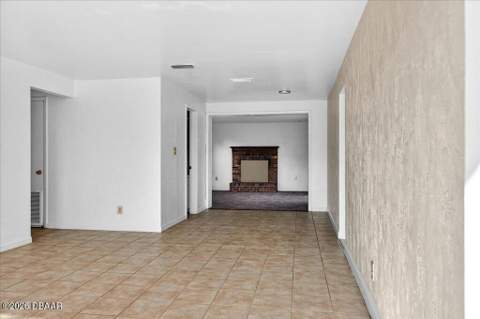 1262 Essex Road, Daytona Beach FL - photo 6 of 30