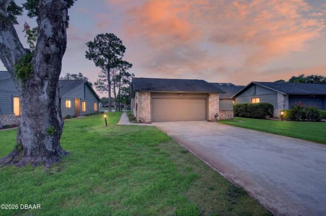 145 Deer Lake Circle