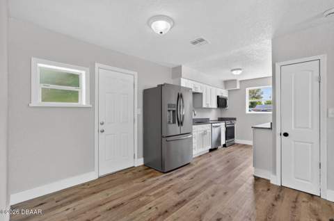 1237 Linda Lane, Daytona Beach FL - photo 11 of 30