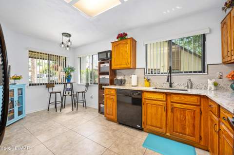 92 Oxbow Trail, Ormond Beach FL - photo 12 of 36