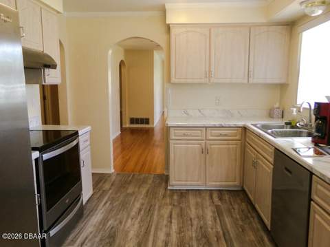 1405 Daytona Avenue, Holly Hill FL - photo 10 of 13