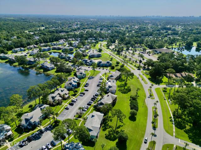 Sandpiper Lake At Pelican Bay Condo