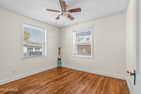 129 Rosalyn Avenue, Daytona Beach FL - photo 16 of 42