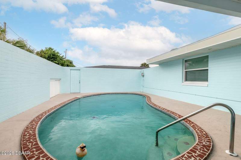 2 bedroom Single Family Residence at 2315 Bonnie View Drive, Oakview, Ormond Beach — photo 5