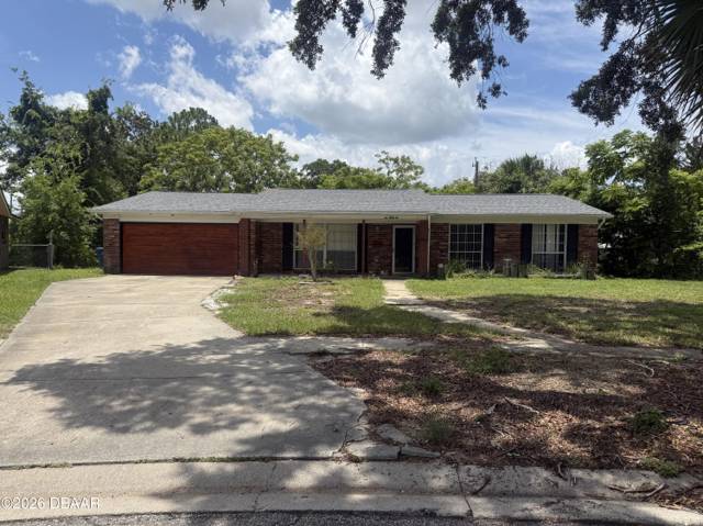 636 Williamsburg Drive