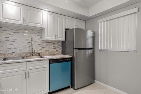 640 N Nova Road #409, Ormond Beach FL - photo 8 of 34