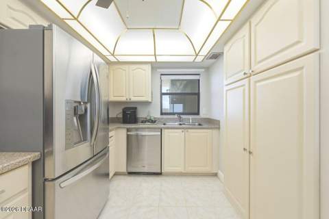3800 S Atlantic Avenue #504, Daytona Beach Shores FL - photo 10 of 36