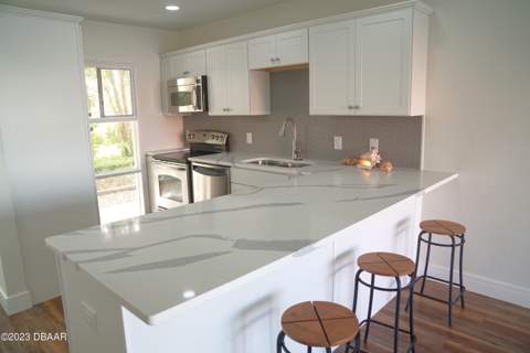 719 S Beach Street #103, Daytona Beach FL - photo 8 of 65
