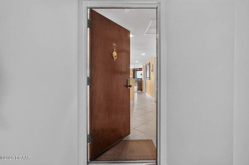 2 bedroom Condominium at 925 N Halifax Avenue #403, Bayshore Bath & Tennis Club Condo, Daytona Beach — photo 4