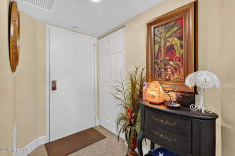 925 N Halifax Avenue #403, Daytona Beach FL - photo 6 of 54
