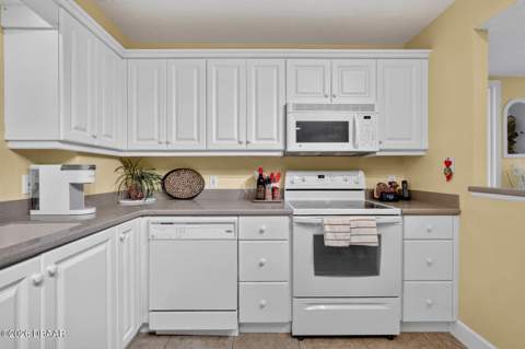 925 N Halifax Avenue #403, Daytona Beach FL - photo 14 of 54