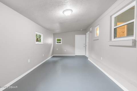 1712 Tallahassee Drive, Daytona Beach FL - photo 16 of 23
