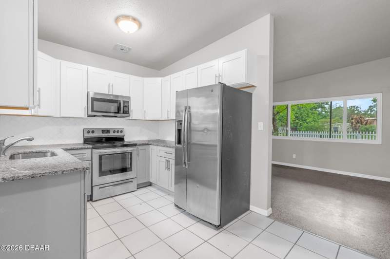 3 bedroom Single Family Residence at 1712 Tallahassee Drive, Westwood Heights, Daytona Beach — photo 4